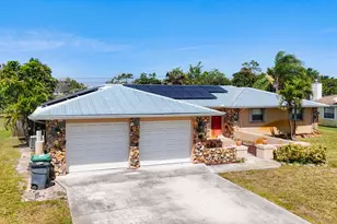 189 NE Caprona Ave, Port Saint Lucie, FL 34983 - Photo 44
