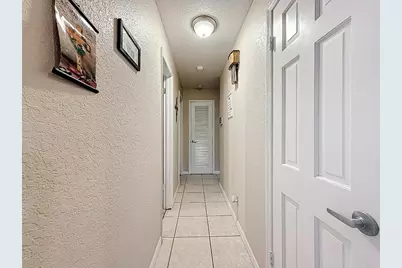 189 NE Caprona Avenue, Port Saint Lucie, FL 34983 - Photo 20