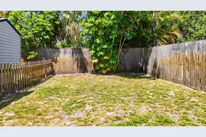 189 NE Caprona Avenue, Port Saint Lucie, FL 34983 - Photo 52