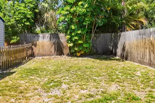 189 NE Caprona Ave, Port Saint Lucie, FL 34983 - Photo 52