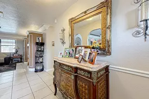 189 NE Caprona Ave, Port Saint Lucie, FL 34983 - Photo 6