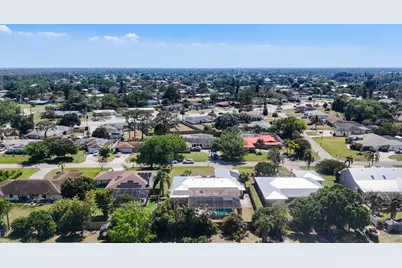 189 NE Caprona Avenue, Port Saint Lucie, FL 34983 - Photo 54