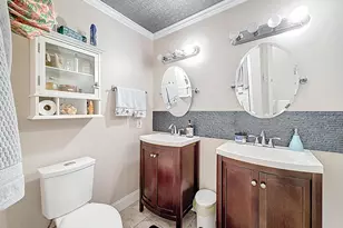 189 NE Caprona Ave, Port Saint Lucie, FL 34983 - Photo 24