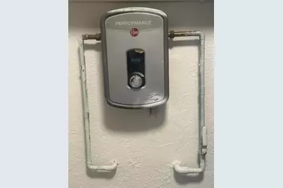 555 W 6th Street #1, Riviera Beach, FL 33404 - Photo 12