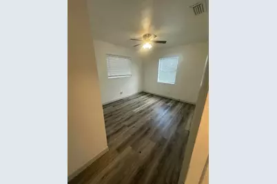 555 W 6th Street #1, Riviera Beach, FL 33404 - Photo 8