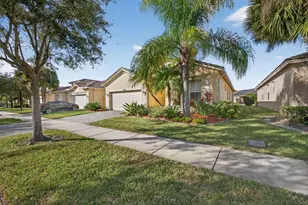 10059 SW Chadwick Dr, Port Saint Lucie, FL 34987 - Photo 2