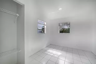 5652 S Rue Rd, West Palm Beach, FL 33415 - Photo 20