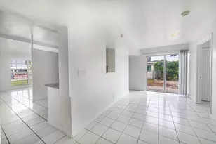 5652 S Rue Rd, West Palm Beach, FL 33415 - Photo 16