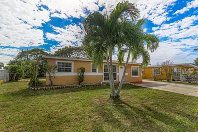 5652 S Rue Road, West Palm Beach, FL 33415 - Photo 1