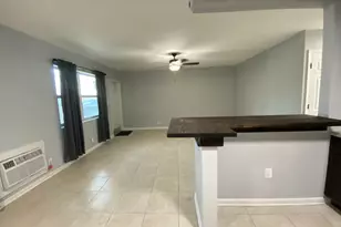 810 Lake Shore Dr, Lake Park, FL 33403 - Photo 4