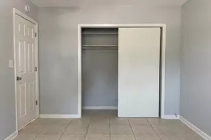 810 Lake Shore Dr, Lake Park, FL 33403 - Photo 8