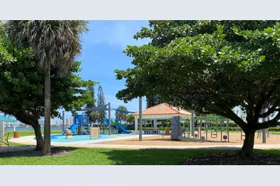 810 Lake Shore Drive #17, Lake Park, FL 33403 - Photo 18