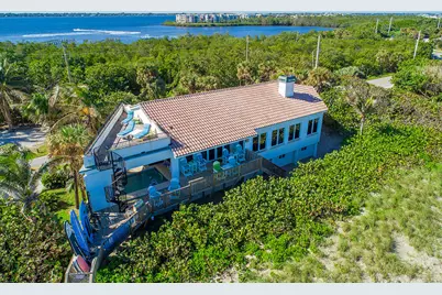 23 NE Macarthur Boulevard, Stuart, FL 34996 - Photo 4