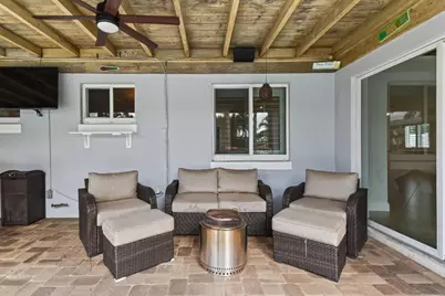 1404 Alpha Court S, West Palm Beach, FL 33406 - Photo 30
