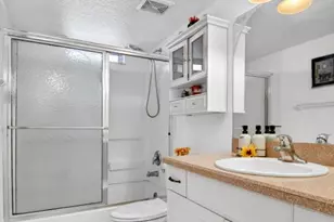 230 NE 26th Ave, Boynton Beach, FL 33435 - Photo 22