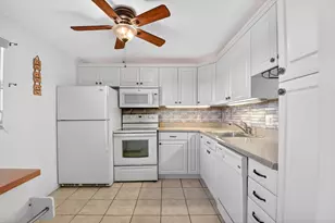 230 NE 26th Ave, Boynton Beach, FL 33435 - Photo 16