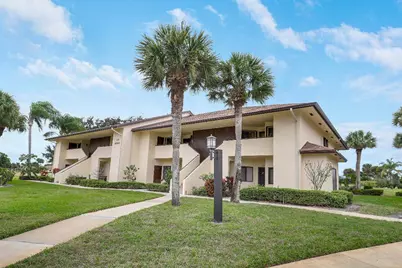 6333 SE Williamsburg Drive #204, Hobe Sound, FL 33455 - Photo 2