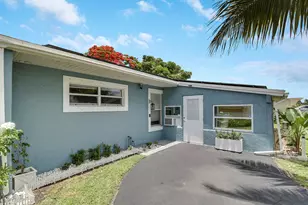 9277 Bloomfield Dr, Palm Beach Gardens, FL 33410 - Photo 4