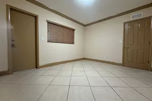744 NE 14th Ave, Fort Lauderdale, FL 33304 - Photo 6