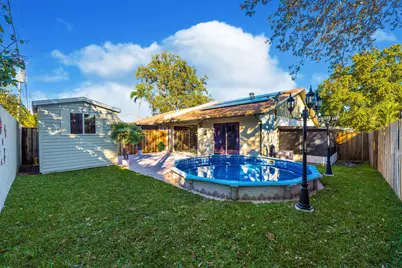 6378 Moseley Street, Hollywood, FL 33024 - Photo 22