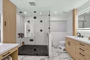 9729 N New River Canal Rd, Plantation, FL 33324 - Photo 28