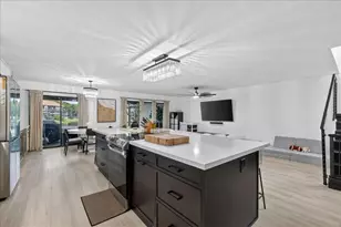 9729 N New River Canal Rd, Plantation, FL 33324 - Photo 8