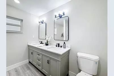 2338 2nd Court SE, Vero Beach, FL 32962 - Photo 18