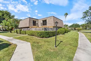 2897 SW 22nd Cir, Delray Beach, FL 33445 - Photo 2