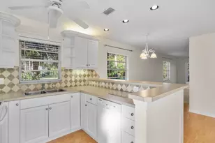 100 Spring Lake Dr, Vero Beach, FL 32962 - Photo 2