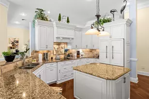 8007 Plantation Lakes Dr, Port Saint Lucie, FL 34986 - Photo 14