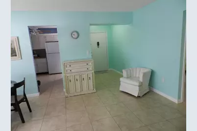 6 Greenway N #202, Royal Palm Beach, FL 33411 - Photo 6