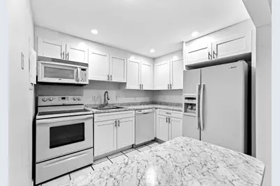 1681 NW 70th Avenue #102, Plantation, FL 33313 - Photo 8