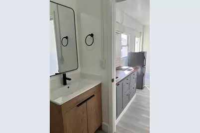 320 W Blue Heron Boulevard #3b, Riviera Beach, FL 33404 - Photo 6