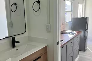 320 W Blue Heron Blvd, Riviera Beach, FL 33404 - Photo 6