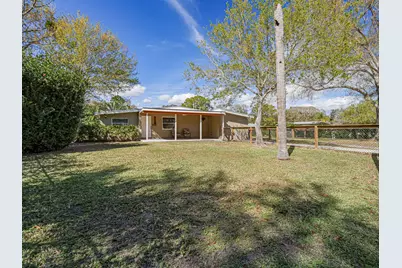 2875 58th Court, Vero Beach, FL 32966 - Photo 1