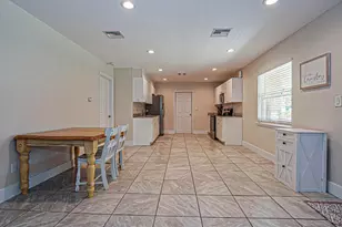 2875 58th Ct, Vero Beach, FL 32966 - Photo 8