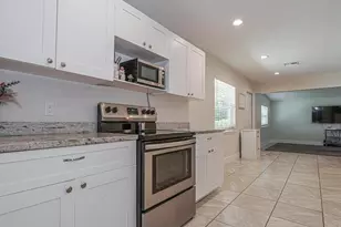 2875 58th Ct, Vero Beach, FL 32966 - Photo 12