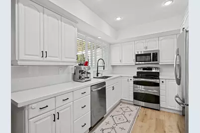 2011 NE 60th Street, Fort Lauderdale, FL 33308 - Photo 16