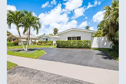 2011 NE 60th Street, Fort Lauderdale, FL 33308 - Photo 2