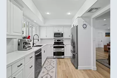 2011 NE 60th Street, Fort Lauderdale, FL 33308 - Photo 16