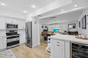 2011 NE 60th St, Fort Lauderdale, FL 33308 - Photo 18