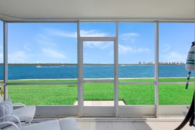 60 Yacht Club Drive #101, North Palm Beach, FL 33408 - Photo 2