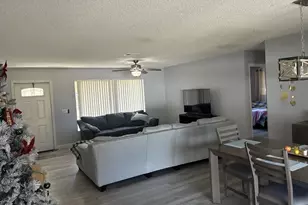 2434 SE Sidonia St, Port Saint Lucie, FL 34952 - Photo 4