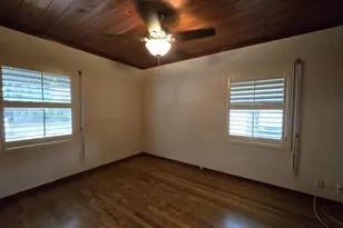 621 NW Australian St, Stuart, FL 34994 - Photo 14