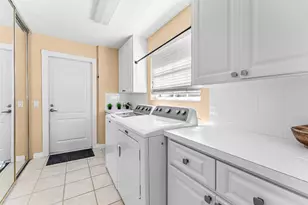 2841 Livingston Ln, West Palm Beach, FL 33411 - Photo 16