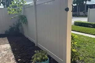 6927 69th Way, West Palm Beach, FL 33407 - Photo 4