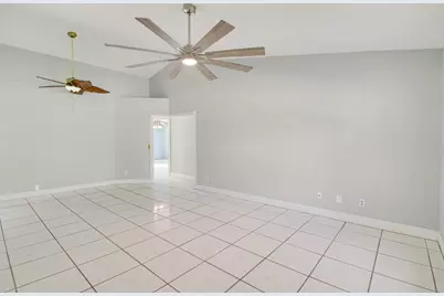 5929 SE Collins Avenue, Stuart, FL 34997 - Photo 10