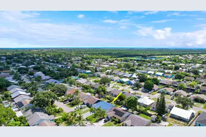 5929 SE Collins Avenue, Stuart, FL 34997 - Photo 6