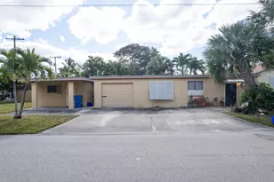 730 N 5th St, Lantana, FL 33462 - Photo 4