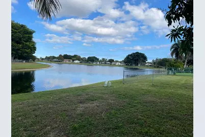 9129 Carma Drive, Boynton Beach, FL 33472 - Photo 20